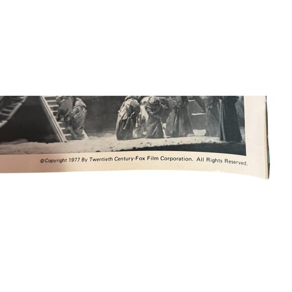 Star Wars 1977 Original Movie Premier Theater Souvenir Program Magazine 11.25x9 - Picture 2 of 9